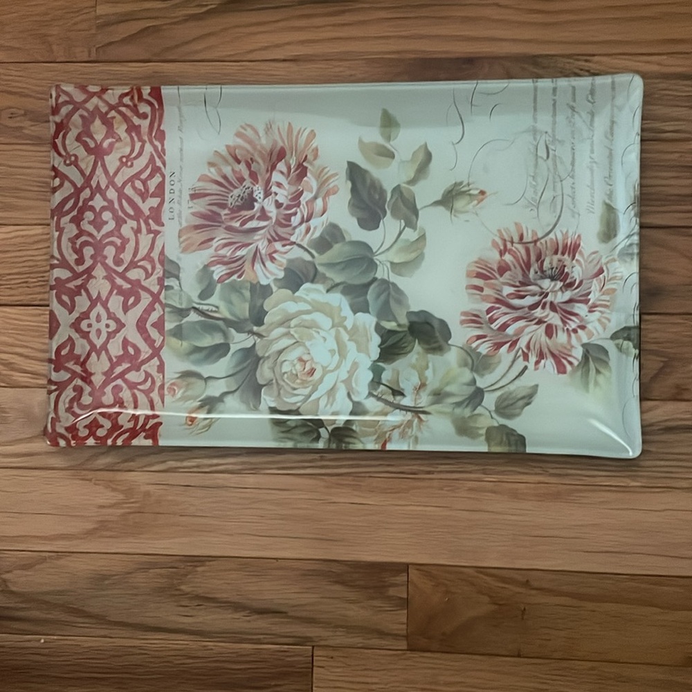 Fortunoff large Floral Decorative glass Tray with Red Accents